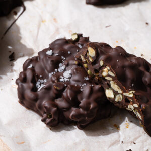 Σοκολατένια Βραχάκια με Κολοκυθόσπορο