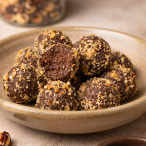 Σοκολατένια Τρουφάκια από Cottage, Βρώμη και Φουντούκια